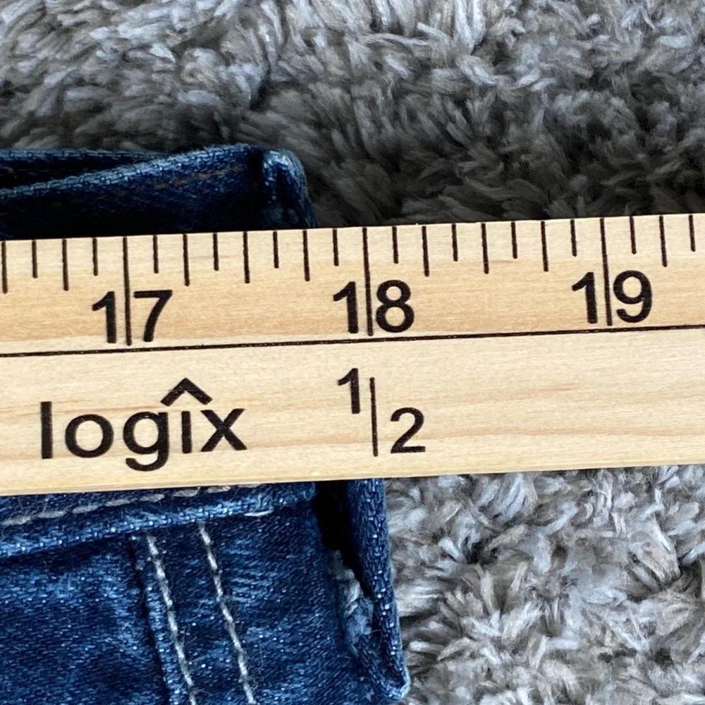 Vintage Levis 569 Loose Straight Jean Men 33x32 Blue Denim Baggy Flap Pocket Y2K